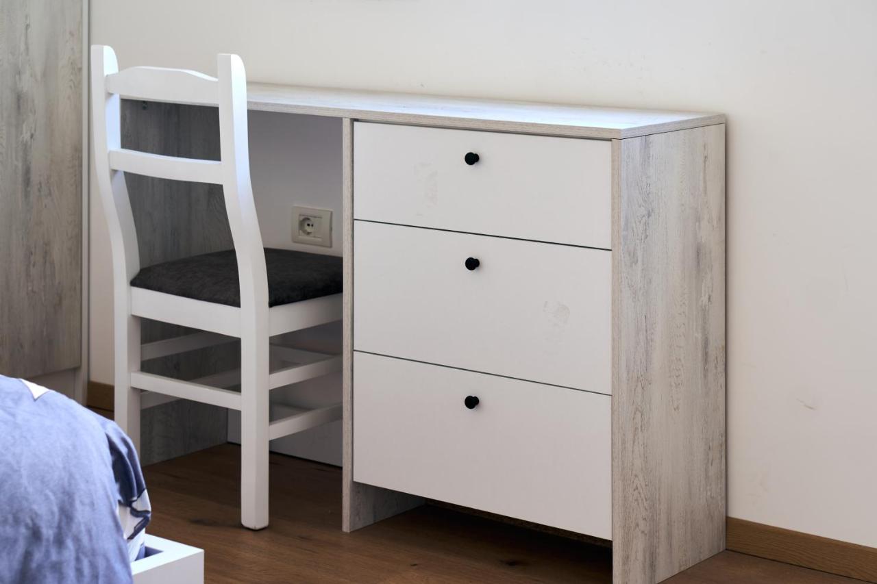 Central Beach Apartment ساراندا المظهر الخارجي الصورة